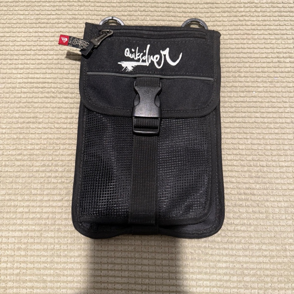 Quicksilver Organizer case